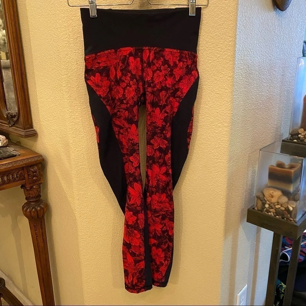 LULULEMON Train Times Fast Pace Pants Special Edition Size 4